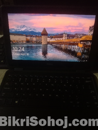 Dell Latitude 3189